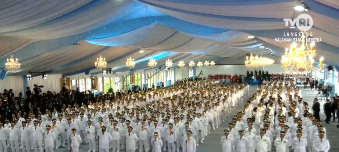 Presiden Prabowo Ucapkan Selamat kepada 961 Kepala Daerah Terpilih dalam Pelantikan di Istana Negara