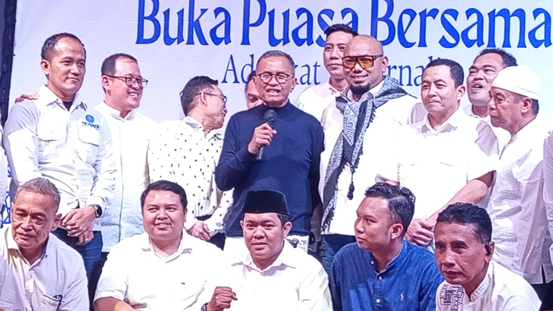 Dahlan Iskan dan Advokat Senior Surabaya Dukung Calon Ketum DPN PERADI