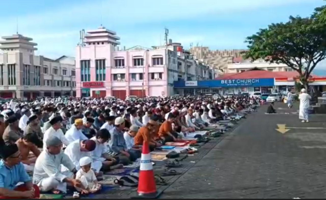 Jemaah Muhammadiyah Sulut Sholat Idulfitri