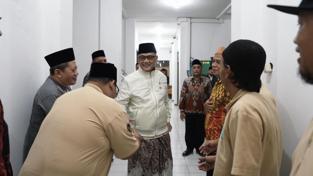 Menhaj Tekankan Serapan Kuota dan Penertiban KBIHU Jelang Operasional Haji 2026