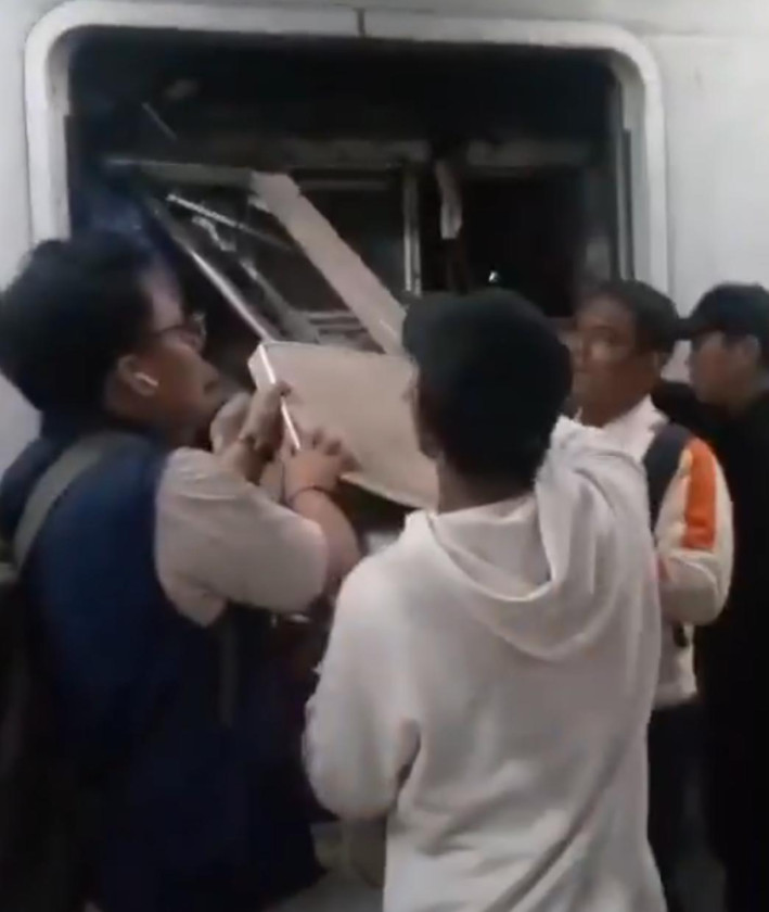 Dasco Sebut 3 Meninggal, 29 Penumpang Dievakuasi Akibat Tabrakan KA di Bekasi Timur