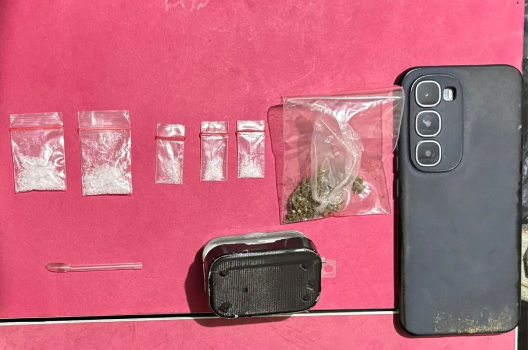 Pemuda Pemilik Sabu dan Ganja di Guguak VIII Koto Diringkus