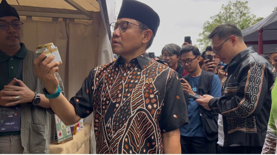 Menko PM Dorong Pasar 1001 Malam untuk UMKM di GBK