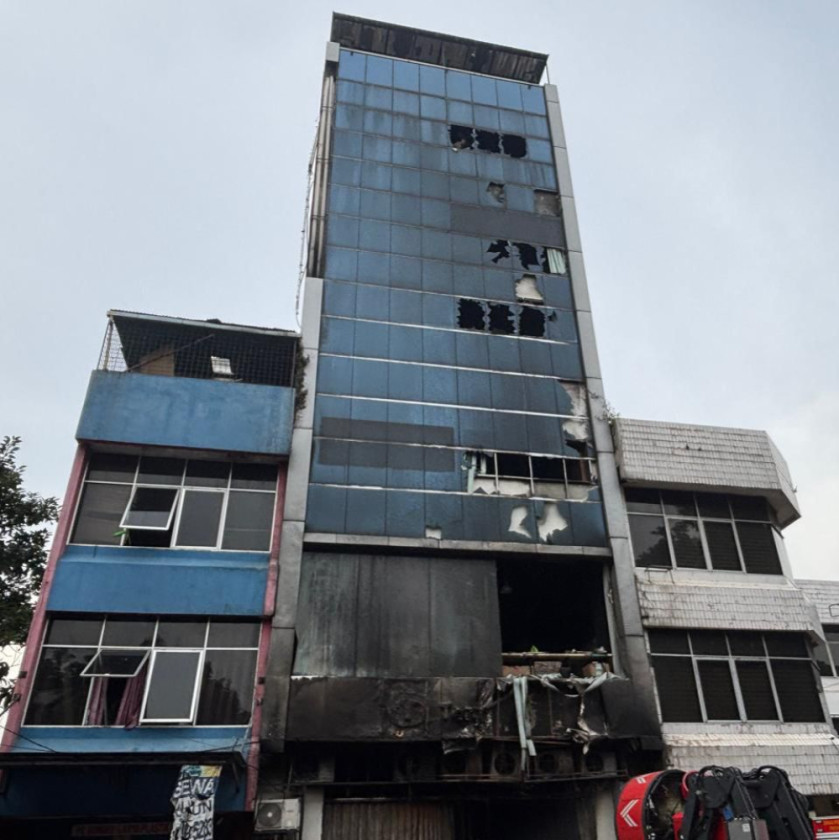 Polisi Sebut Dugaan Sementara Kebakaran di Gedung Terra Drone Terjadi karena Baterai