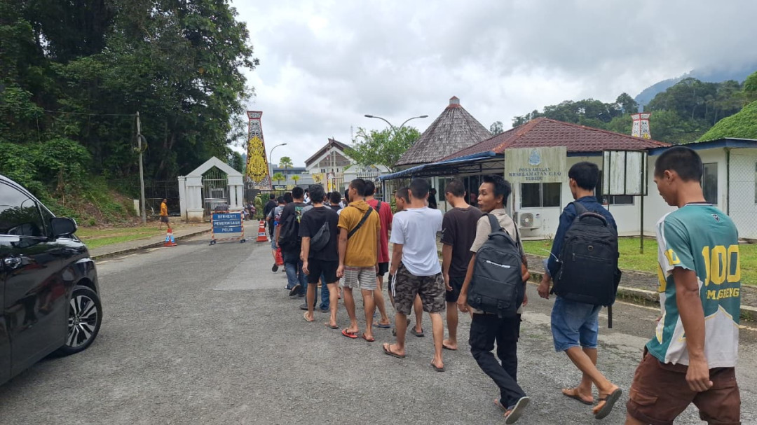 KJRI Kuching Dampingi Pemulangan 132 WNI Bermasalah dari Malaysia