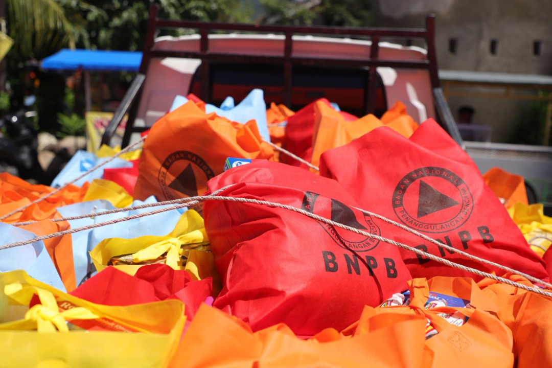 Pemprov Sumbar Minta Penyaluran Bantuan Lewat Posko Demi Hindari Penumpukan