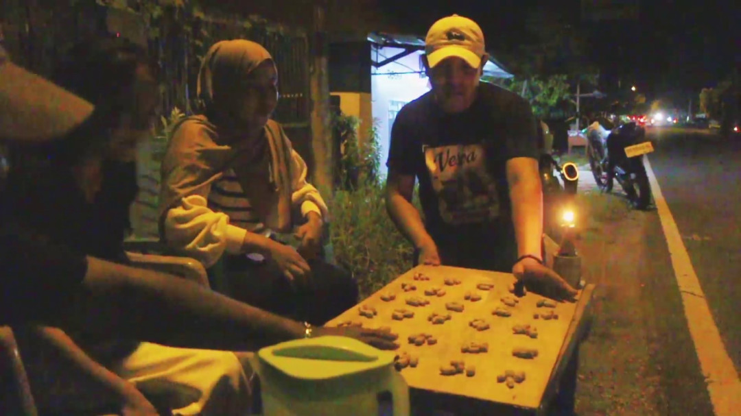 Herapo-Rapo, Tradisi Kacang Jodoh di Wangi-Wangi Saat Ramadan