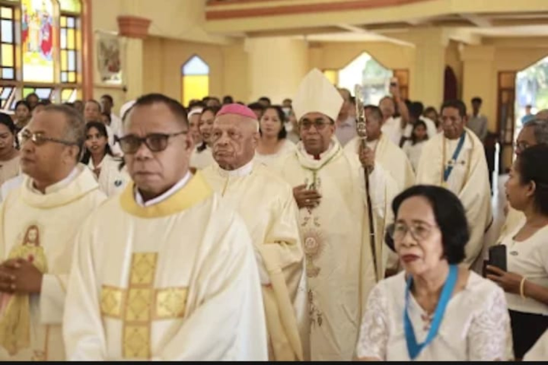 Pintu Kapela Tuan Ma dan Tuan Ana di Larantuka Resmi Dibuka untuk Peziarah Semana Santa 