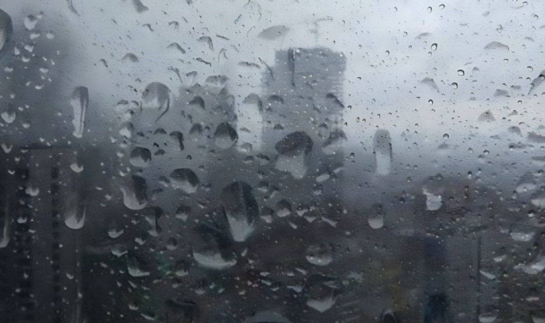 BMKG Prakirakan Hujan Ringan Guyur Jakarta Sepanjang Hari Ini