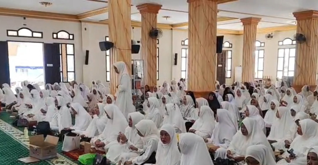 671 Jemaah Haji Kabupaten Banjar Resmi Diberangkatkan