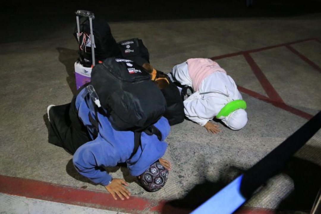 Jemaah Haji Kloter 1 Debarkasi Makassar Tiba di Asrama Haji Sudiang