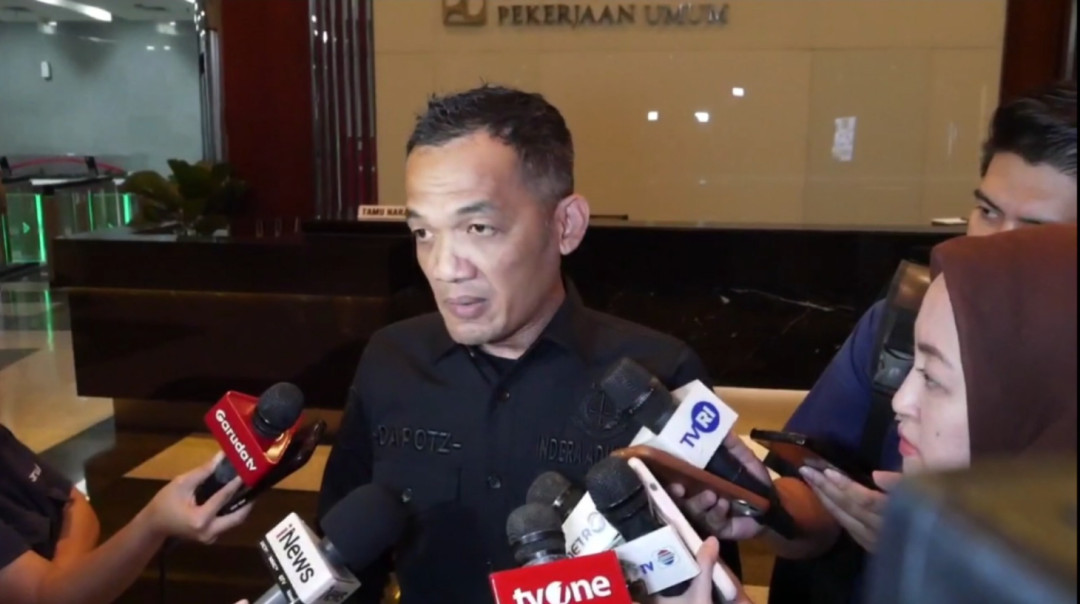 Penggeledahan di Kementerian PU, Penyidik Bawa Koper Berisi Dokumen