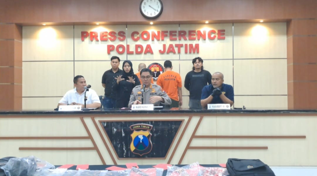 Polda Jatim Bekuk Sindikat Perampok Minimarket Lintas Provinsi