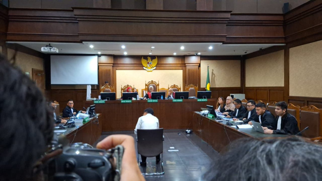 Dibela JK di Persidangan, Karen: Bukan Masalah Lega Tapi Fakta!