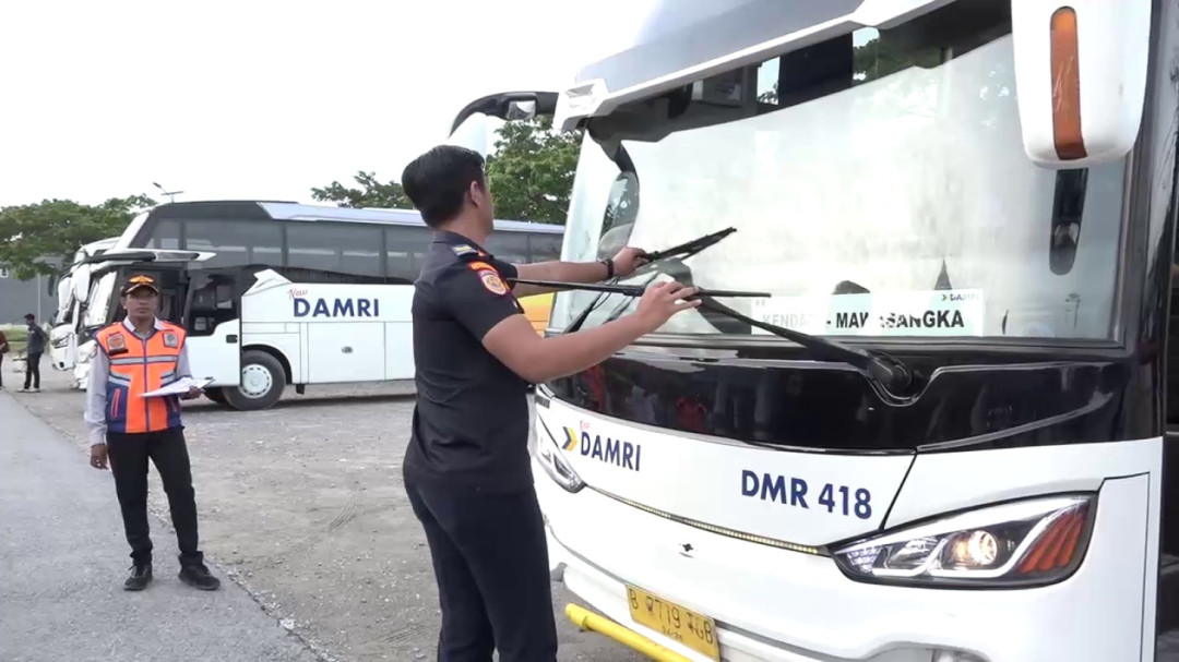 Rampcheck Armada Bus di Terminal Baruga, Dishub Sultra Pastikan Kesiapan Mudik Lebaran 1447 H