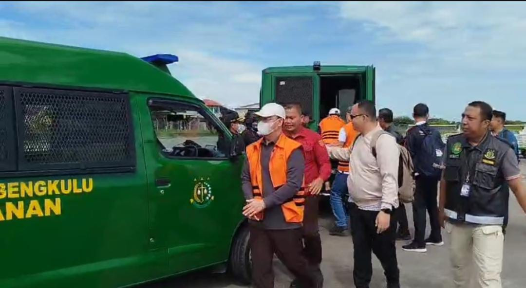 Sidang Perdana Dugaan Pemerasan dan Gratifikasi Pilkada Gubernur Bengkulu 2024 pada 21 April