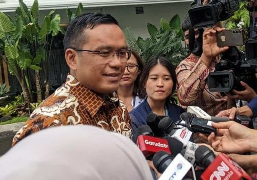 Presiden Prabowo Panggil Bos Pertamina & Ketua MPR; Laporan Rutin ,dan Ulang Tahun Presiden.