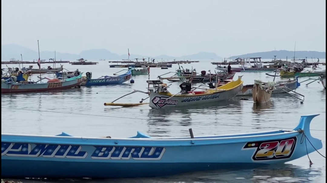 Nelayan Tanjung Luar Keluhkan Sistem Barcode BBM