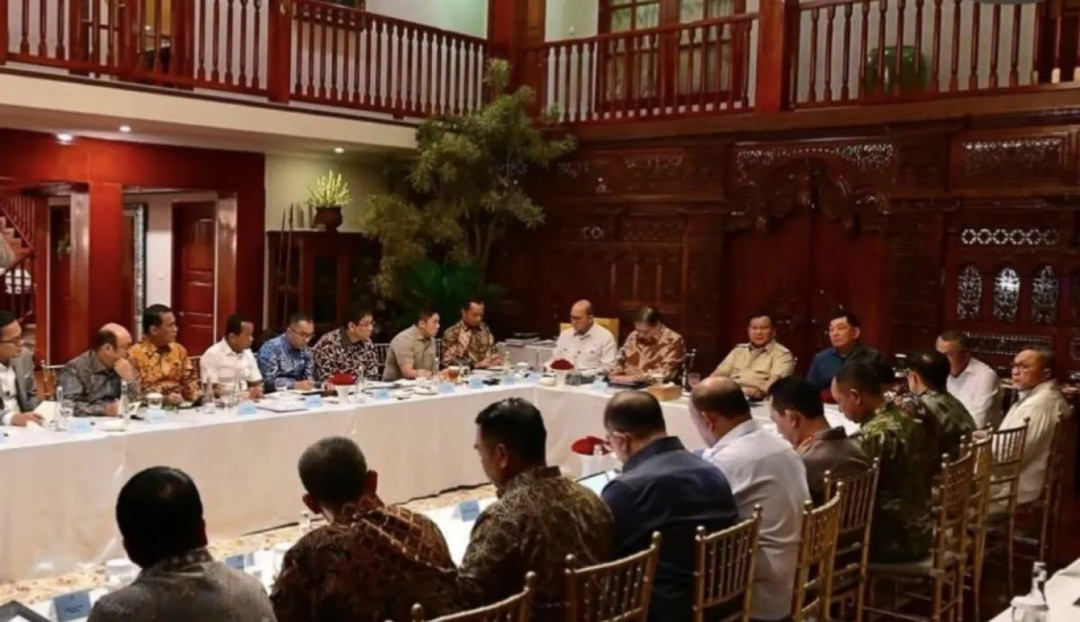 Presiden Prabowo Instruksikan Lengkapi Dapur MBG dengan Alat Sterilisasi dan Filter Air