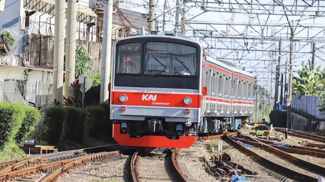 Sambut Tahun Baru 2026, KAI Commuter Tambah Perjalanan Hingga Dini Hari
