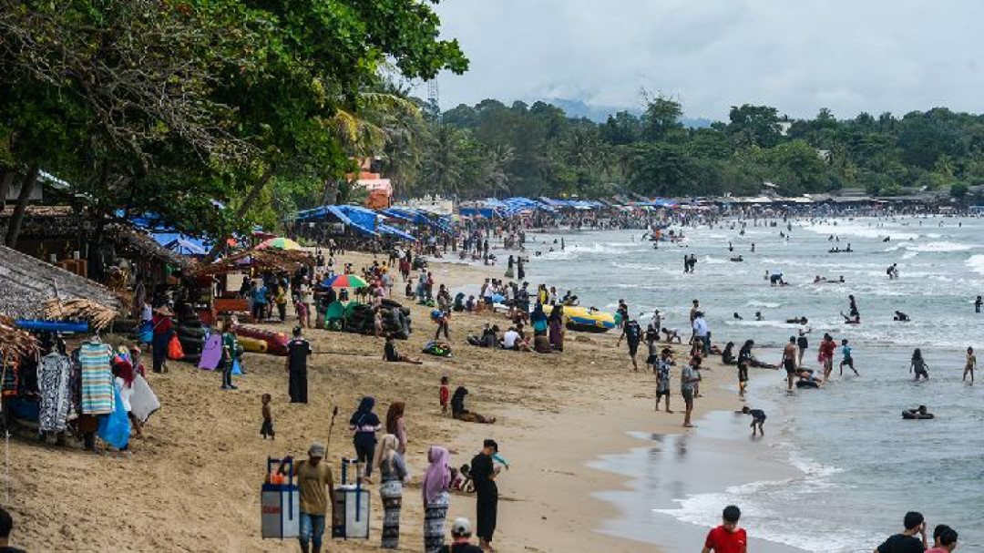 Prediksi Lonjakan Wisatawan, Pemprov Banten Siapkan Fasilitas Maksimal