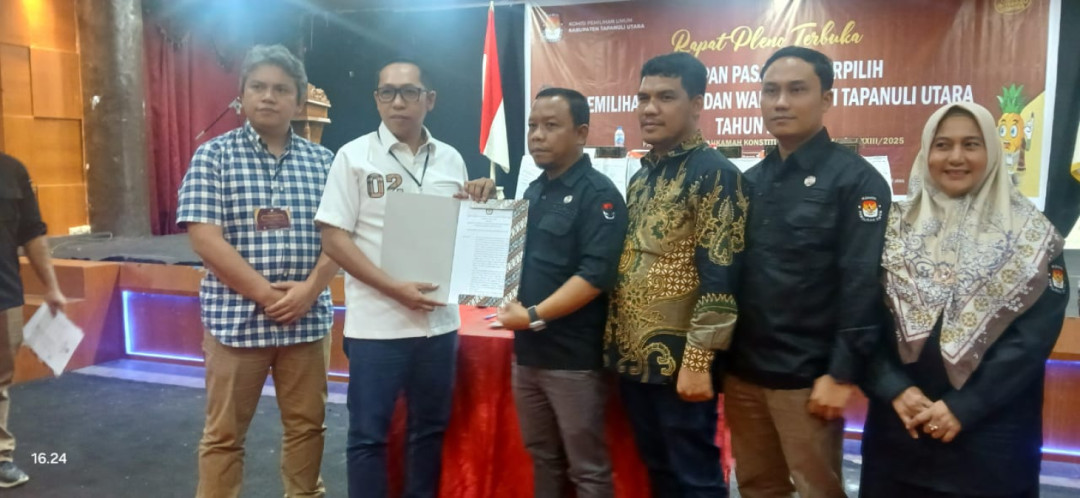 KPUD Taput Tetapkan JTP-DENS Sebagai Bupati dan Wakil Bupati Terpilih