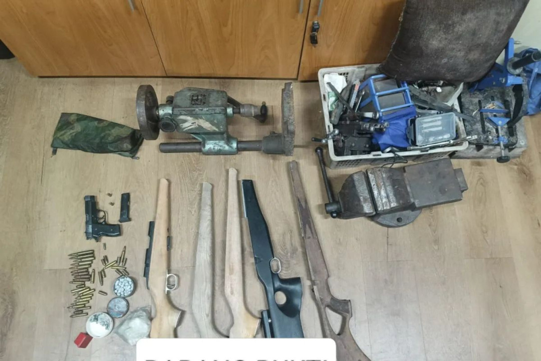 Ki Bedil Ditangkap, Polisi Bongkar Peredaran Senpi Ilegal di Jawa Barat