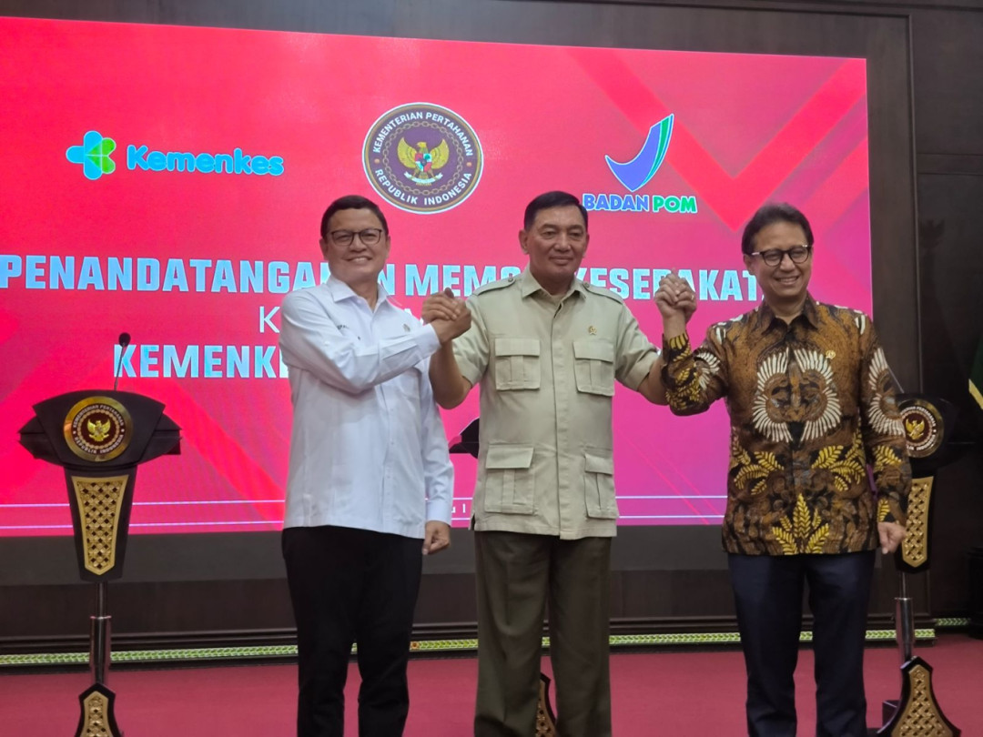Menkes Dorong Kolaborasi dengan TNI, Hadirkan Dokter Militer di Daerah Rawan