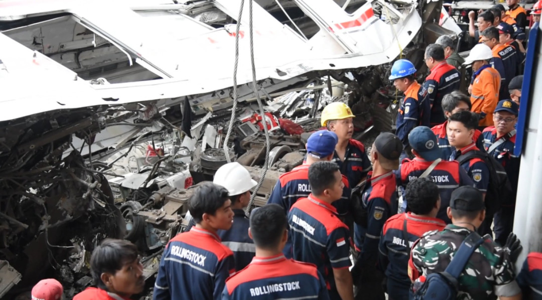 Menteri PPPA Usulkan Kajian Gerbong Wanita, Menko AHY: Kami Fokus pada Keamanan Sistem Transportasi