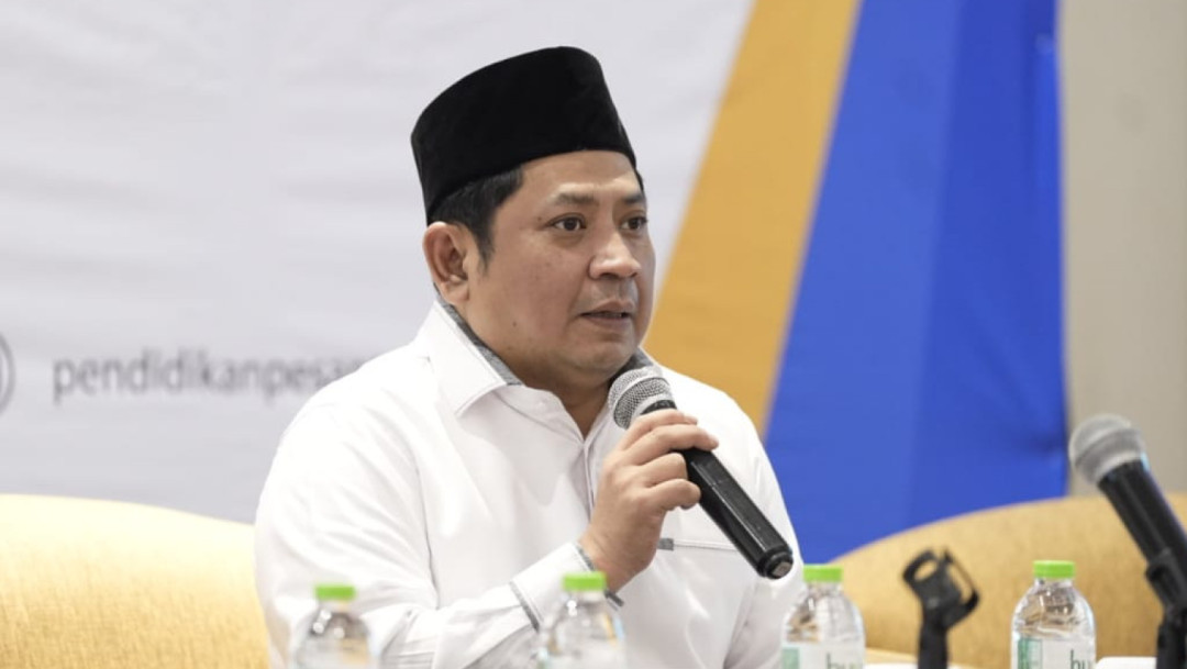 Kemenag: Gus Men di Eropa untuk Sertifikasi Halal dan Pertemuan Internasional Perdamaian
