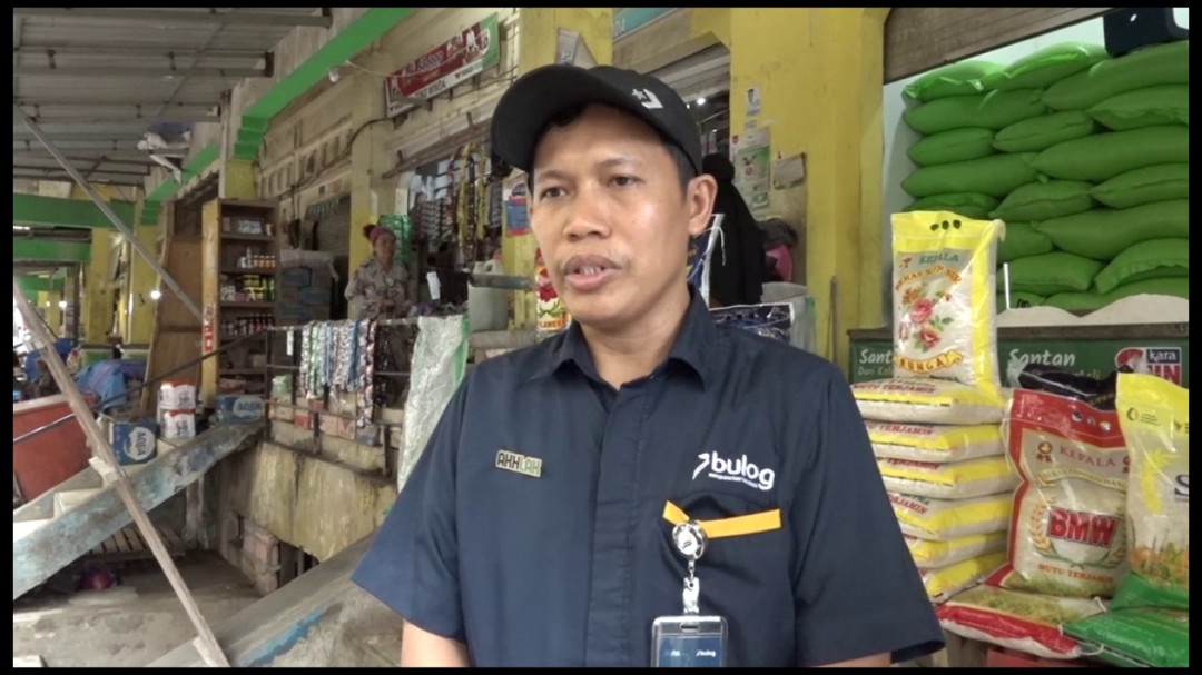 Bulog Sultra Pastikan Ketersediaan Beras dan Minyak Goreng Aman Selama Ramadan 1447 H