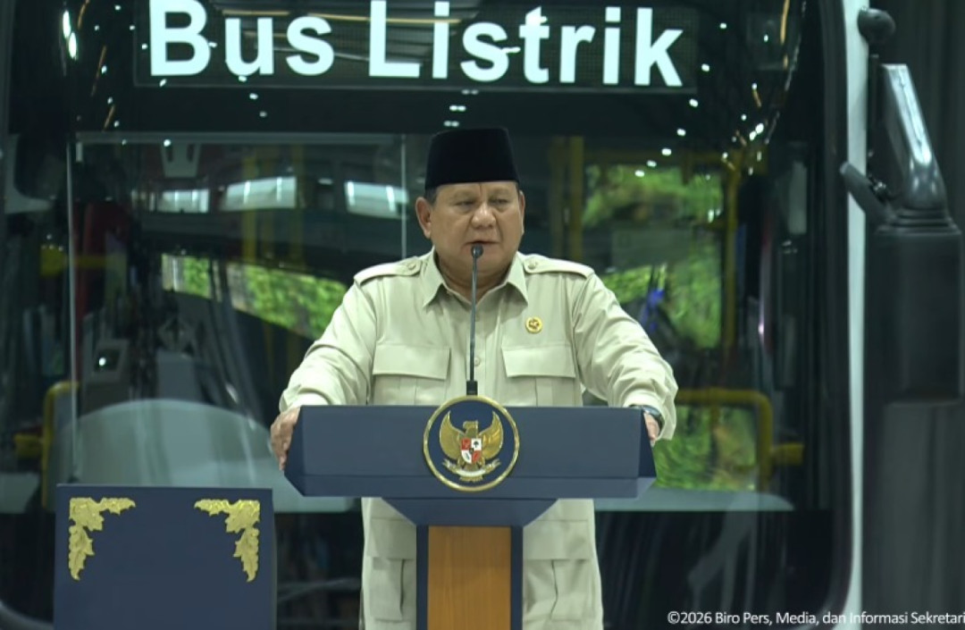 Presiden Prabowo Instruksikan Pemda dan TNI Pakai Kendaraan Listrik Buatan Indonesia