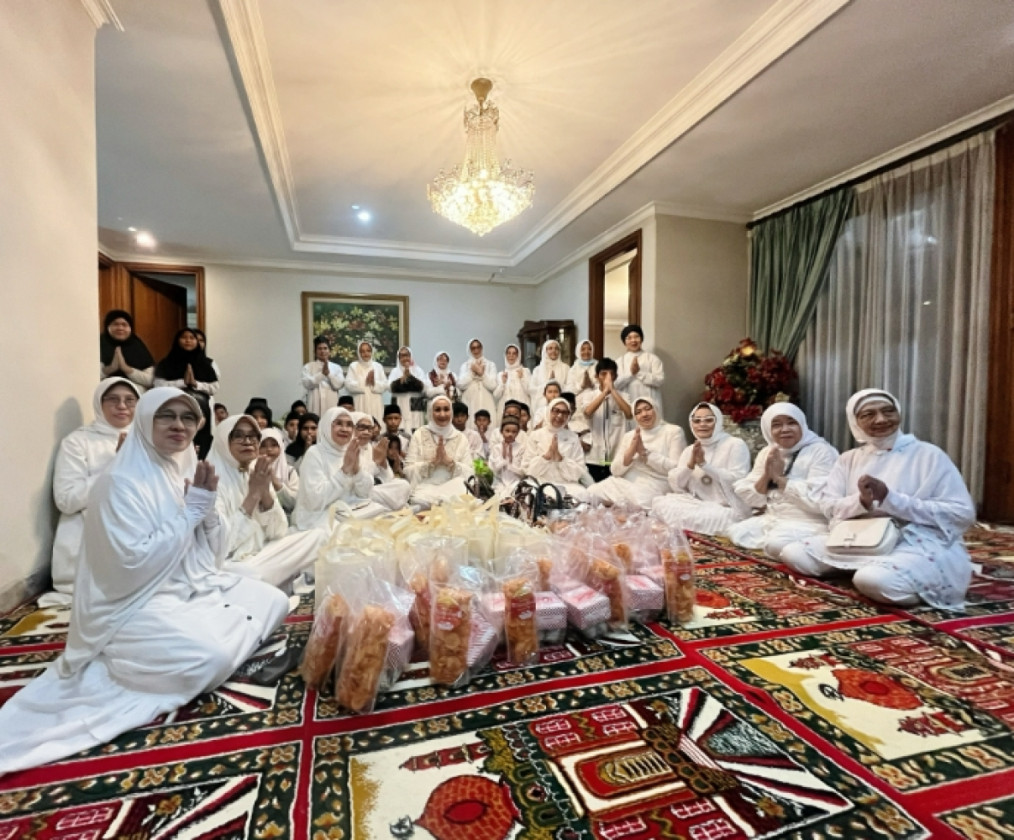 Memaknai Ramadhan, Majelis Ta’lim Bumi Sakinah Adakan Khataman Al-Qur’an dan Santunan Yatim