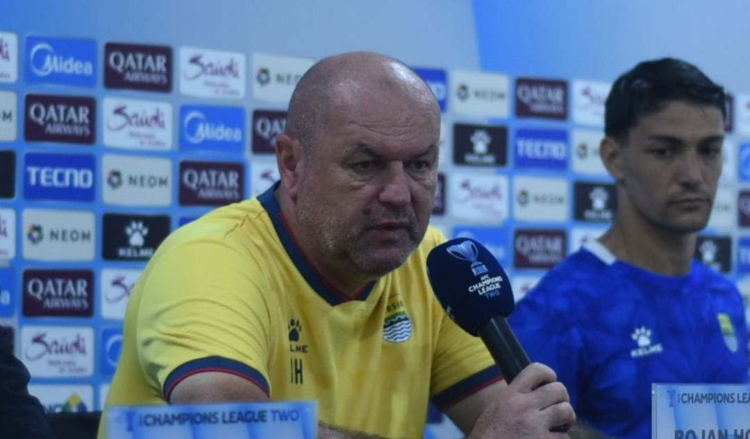 ACL2: Tertinggal 0-3, Hodak Percaya Persib Bisa Bangkit