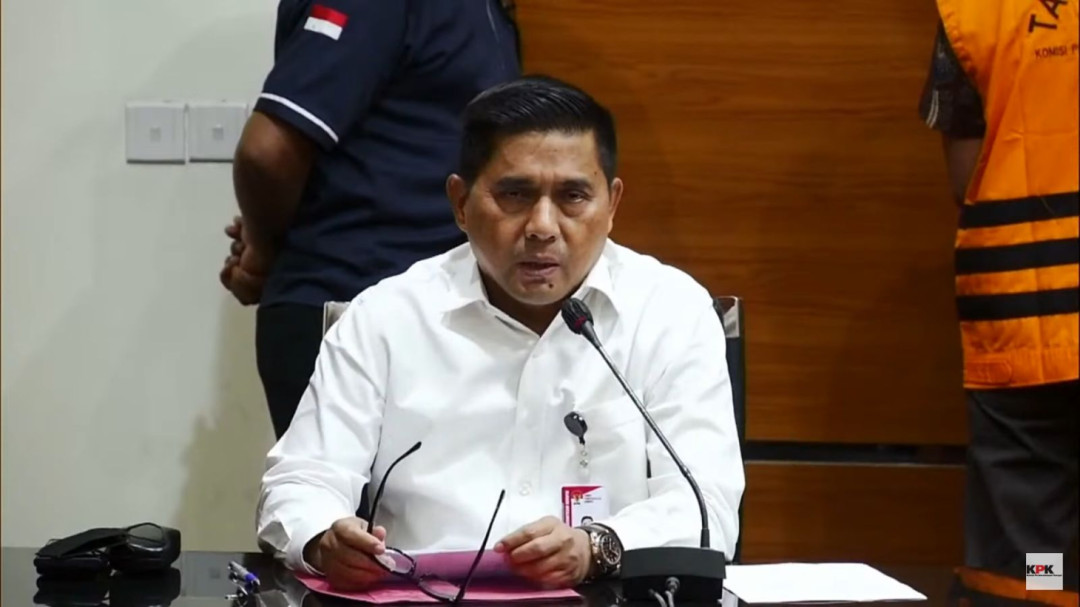 Lukas Enembe Minta Izin Berobat ke Singapura, KPK Bakal Rapat Pimpinan