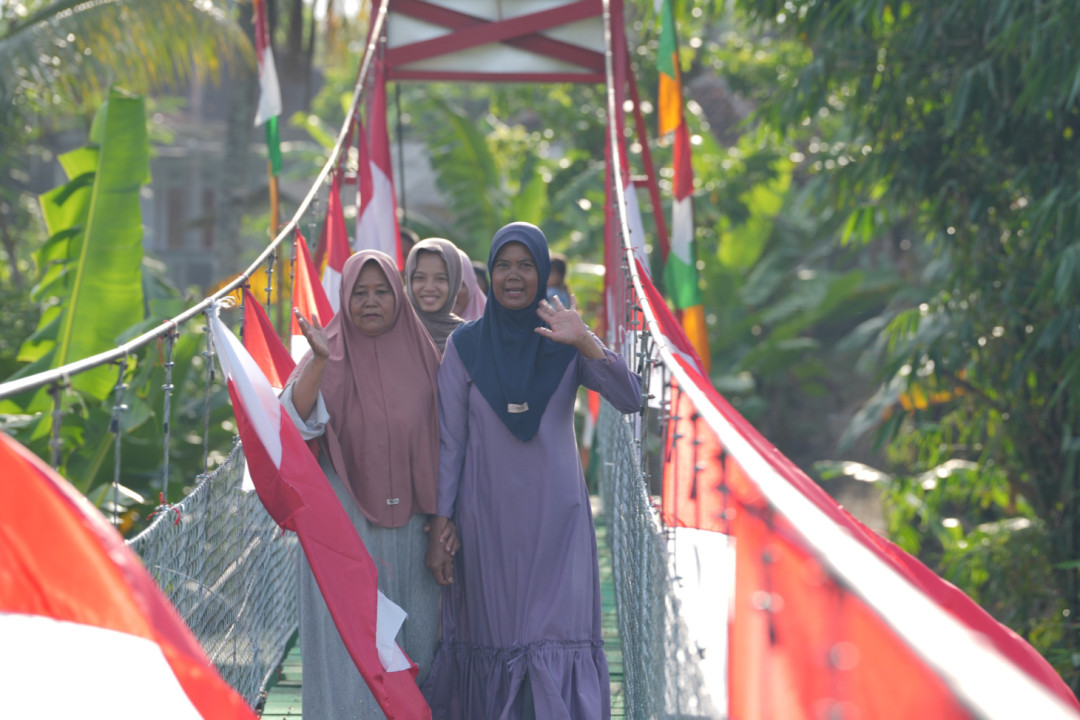 Akses Warga Terbuka Kembali, Jembatan Gantung Cipalebuh Hubungkan Dua Kampung di Garut