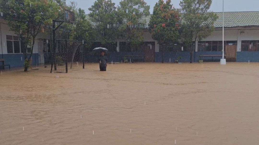 Banjir Terjadi di Cempaka Banjarbaru, Sejumlah RT dan Sekolah Terdampak