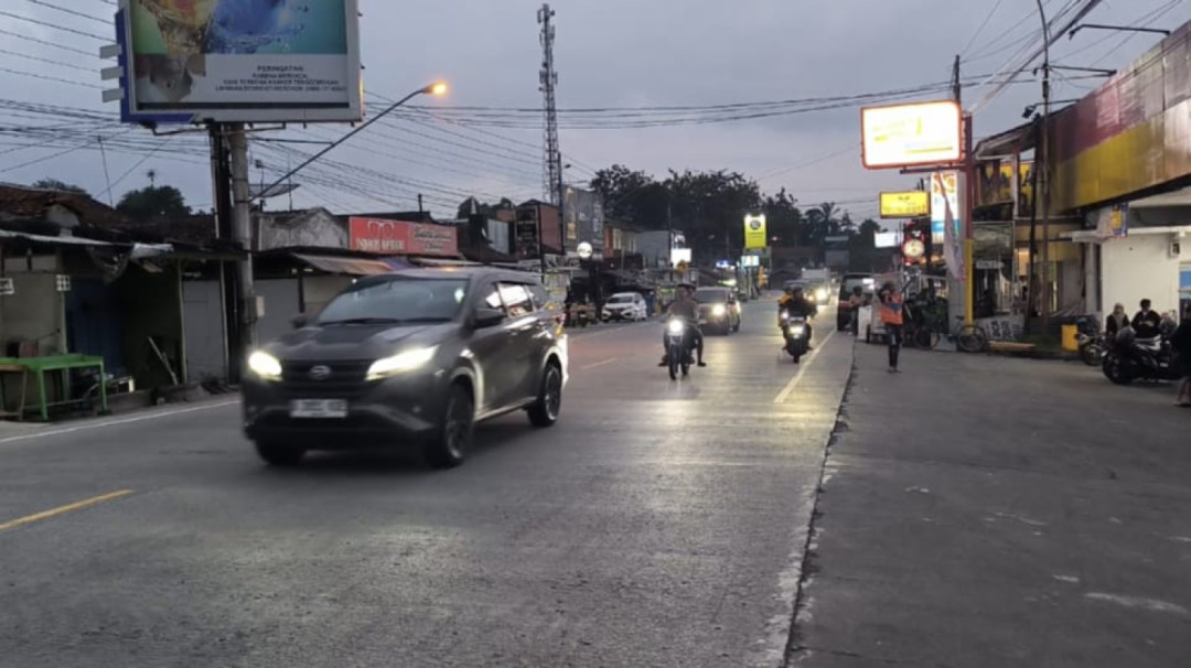 Simpang Ajibarang Ramai Lancar, SPBU Jadi Titik Favorit Pemudik