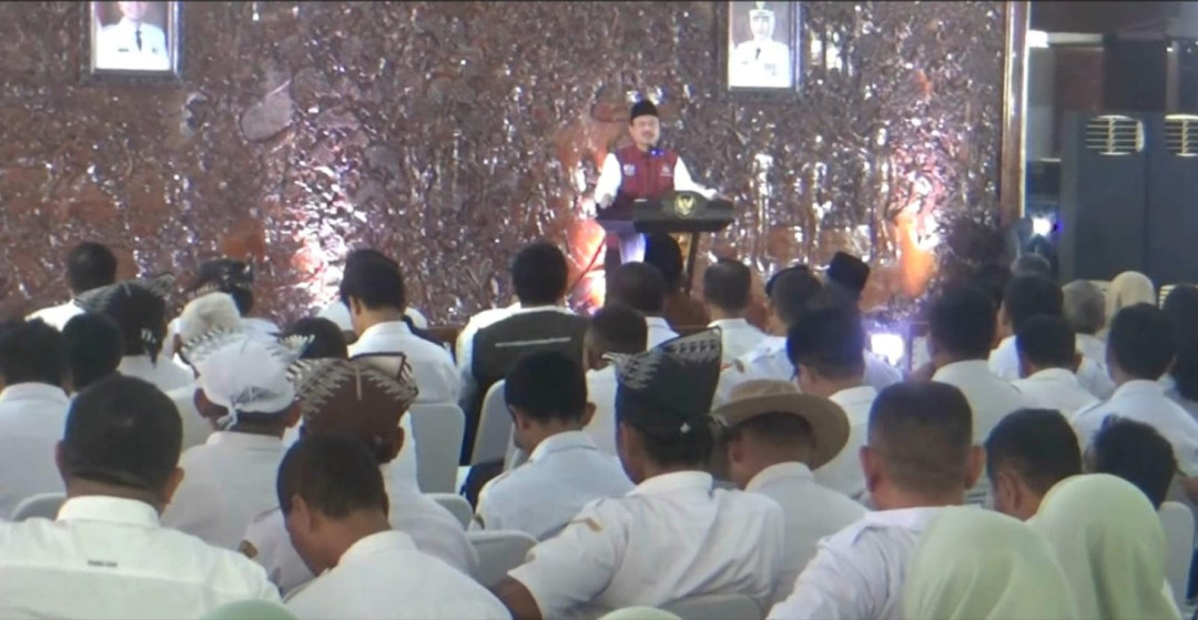 Mensos Ajak Warga Awasi DTSEN demi Bansos Tepat Sasaran