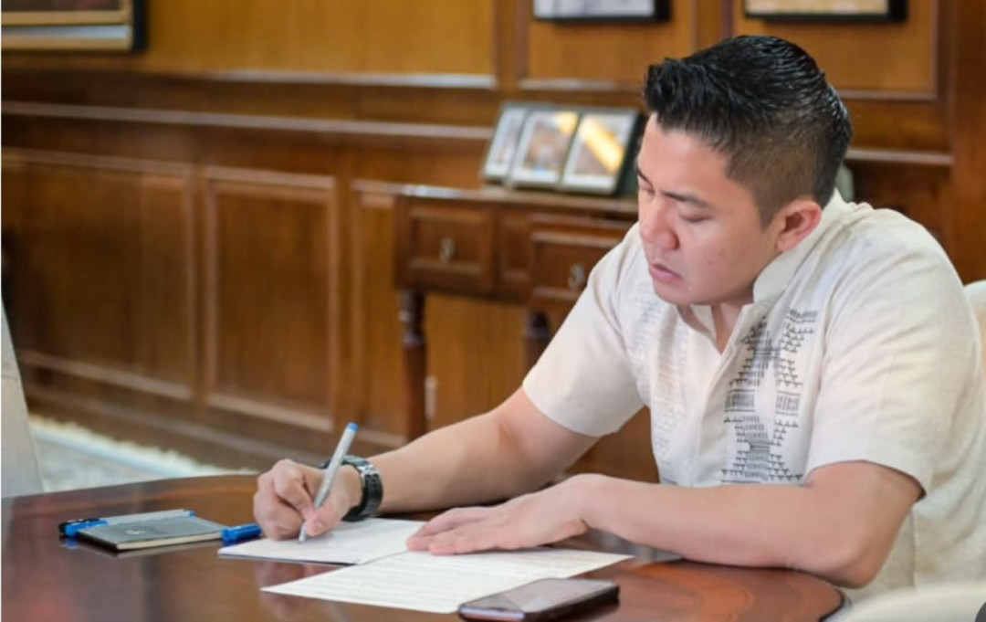 Seskab Teddy Bahas Kebijakan Energi dan Stimulus Ekonomi