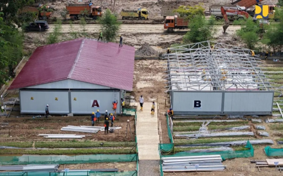 Ribuan Huntara Dibangun, BNPB Akomodasi Pilihan Warga Terdampak Bencana di Tiga Provinsi