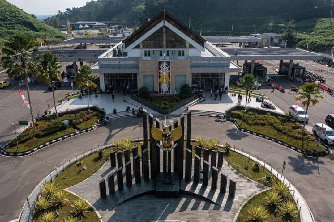 PLBN Entikong Jadi Tujuan Wisata Warga Kalbar
