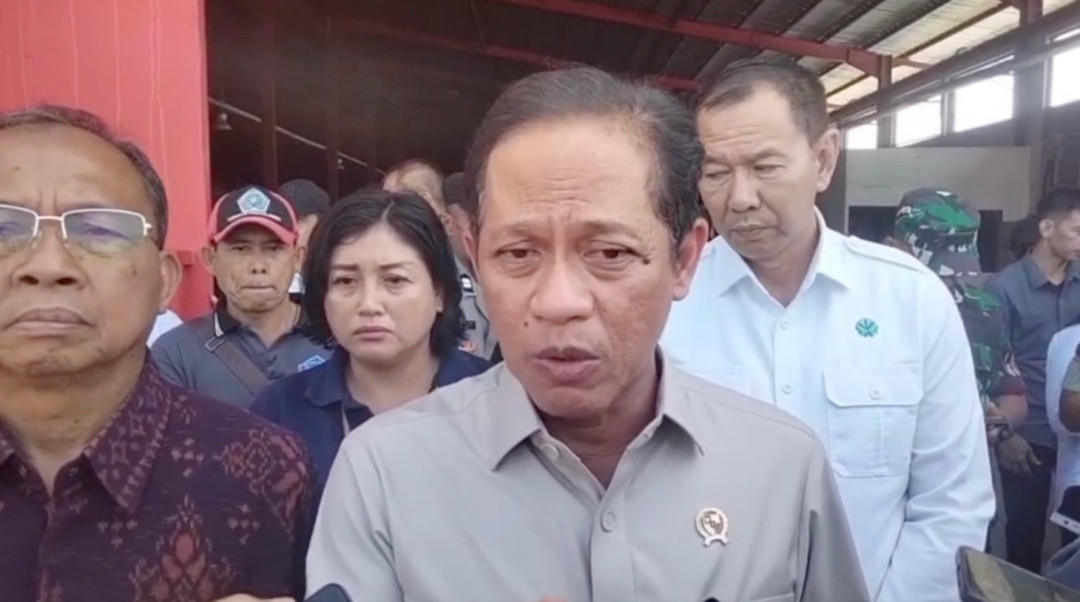 Menteri LH: Open Dumping Wajib Dihentikan Total pada 2026