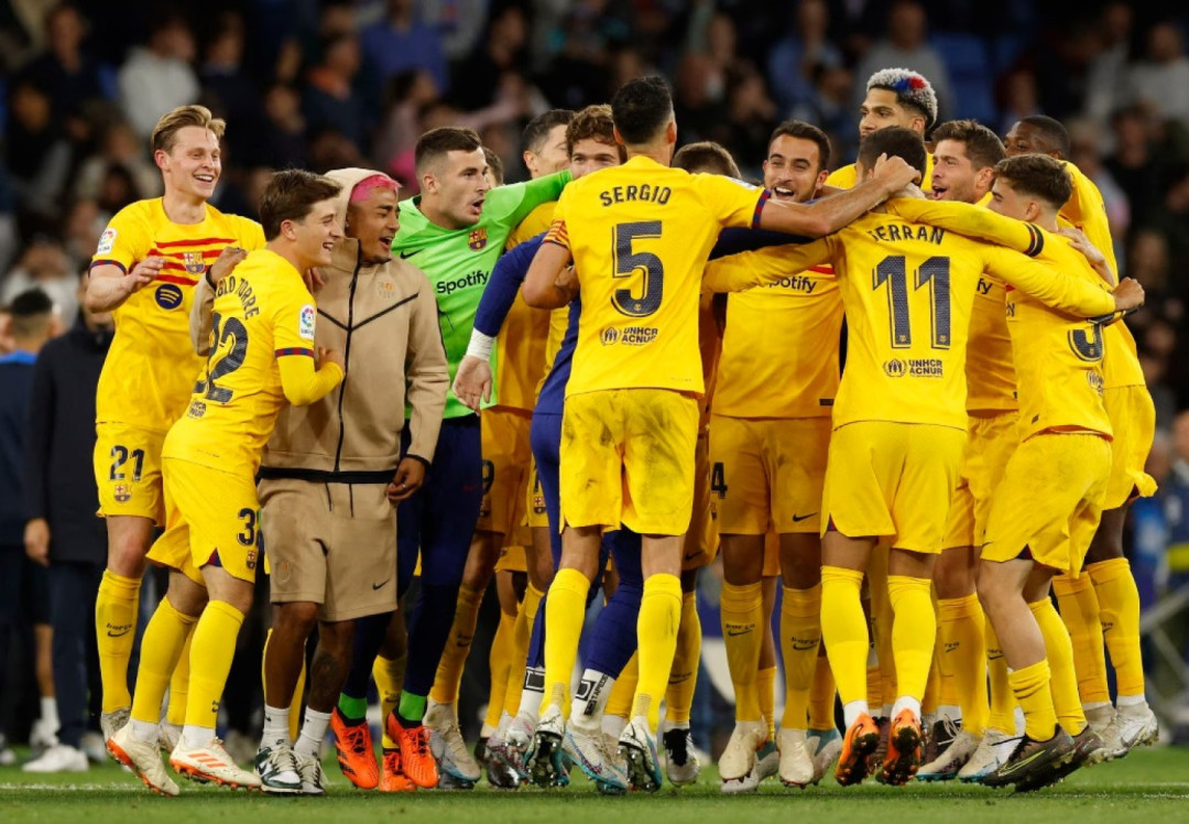 Juara La Liga, Barcelona Dibayangi Masalah Keuangan dan Skandal Wasit