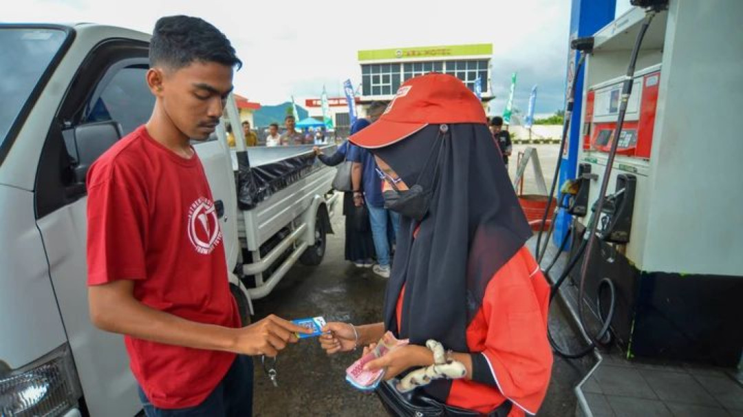 Pemerintah Perpanjang Pembelian BBM Subsidi Tanpa QR Code di Wilayah Bencana