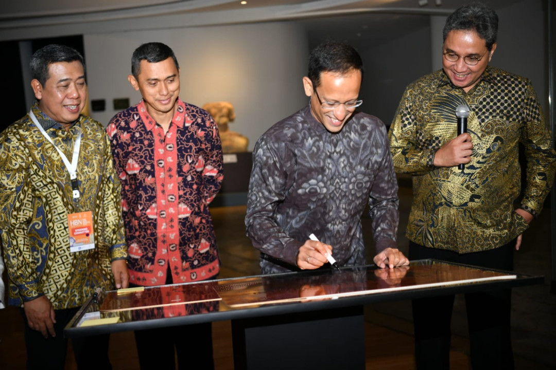 Mendikbudristek Resmikan Museum Batik Indonesia di TMII