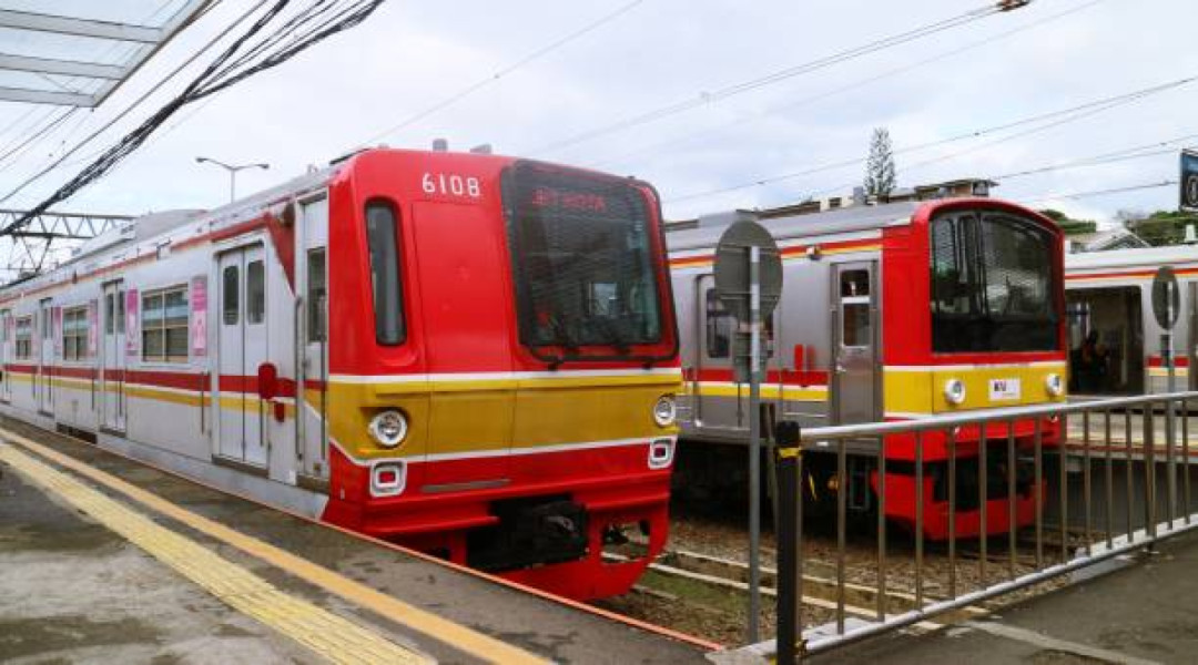 70 Perjalanan KRL Dihentikan Malam Ini, PT. KAI: Sedang Ada Pekerjaan Switch Over