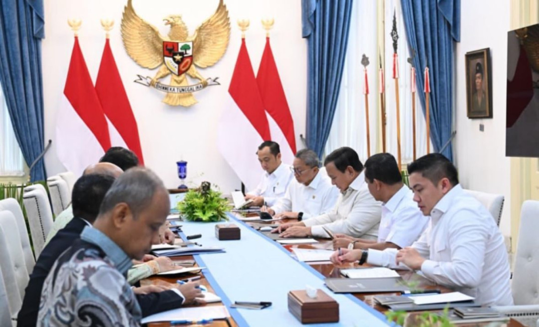 Ratas di Istana Merdeka, Bahas Stabilitas Pangan dan Kesiapan Lebaran