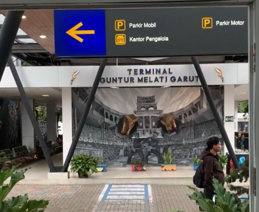 Pergerakan Penumpang Terminal Guntur Masih Ramai