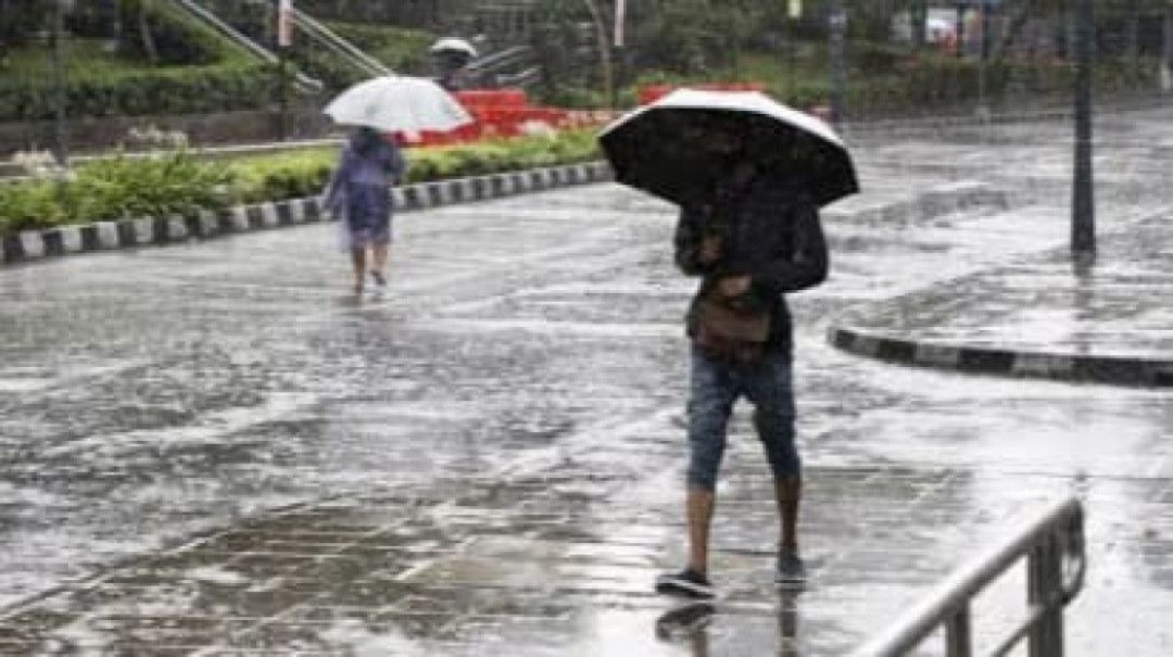 BMKG Prakirakan Cuaca Cerah Berawan hingga Hujan Ringan di Jakarta